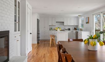 56 Carroll St, Falmouth, ME 04105