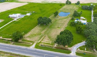 12211 Veterans Memorial Dr, Abbeville, LA 70510