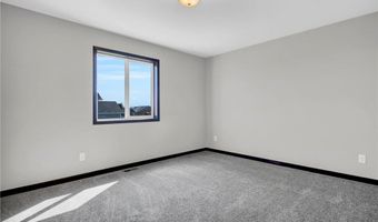 805 Prateria Ave, Avon, MN 56310