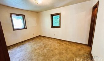10221 NC Highway 105 S, Banner Elk, NC 28604