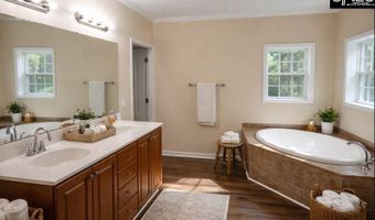 518 Saddle Dr, Camden, SC 29020