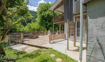 17088 N Fork River Rd, Abingdon, VA 24210