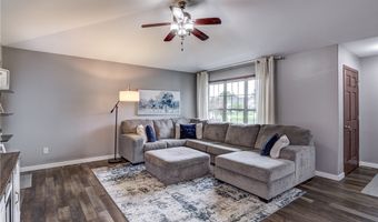 312 Brookshire Ct, Altoona, WI 54720