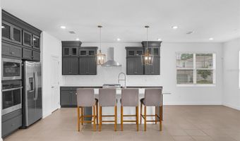 748 CURLY LOCKS Loop, Apopka, FL 32703