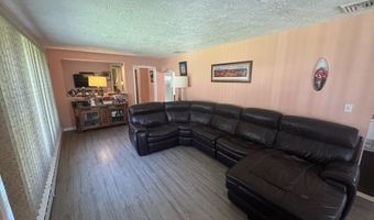 41 Mansion St, Bellingham, MA 02019