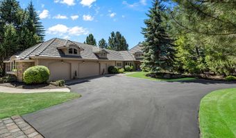 19490 Green Lakes Loop, Bend, OR 97702