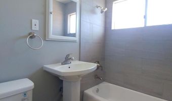 9420 Lexington Ave NE Apt 16, Albuquerque, NM 87112