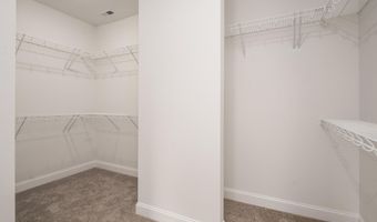767 Fairway Rd, Ayden, NC 28513