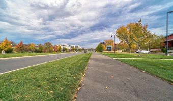 20285 NEWFOUNDLAND Sq, Ashburn, VA 20147
