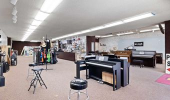 1328 Overland Ave, Burley, ID 83318