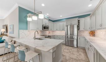 5438 SUNSET FALLS Dr, Apollo Beach, FL 33572