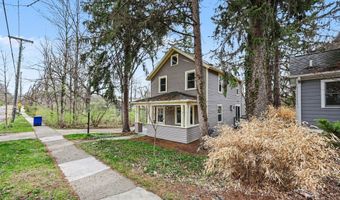1326 Traver St, Ann Arbor, MI 48105