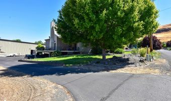209 Harding St, Asotin, WA 99402