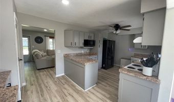 510 SW Franklin Dr, Ankeny, IA 50023