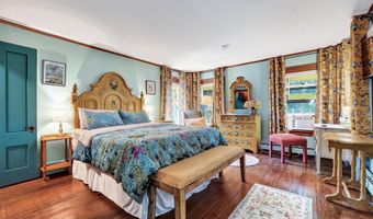 2839 Main St, Barnstable, MA 02630
