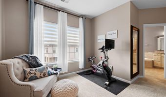 42230 PIEBALD Sq, Aldie, VA 20105