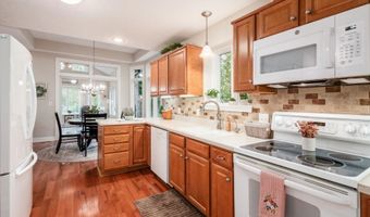 801 Whetstone Ct, Bellefontaine, OH 43311