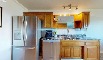 1303 MOORE St 102, Brookings, OR 97415