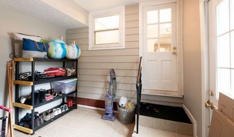261 Malden St, Akron, OH 44313