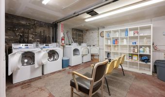 130 Main St 2D, Canton, CT 06019