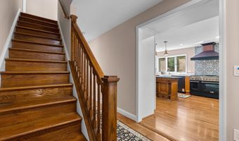 16112 BARNESVILLE Rd, Boyds, MD 20841