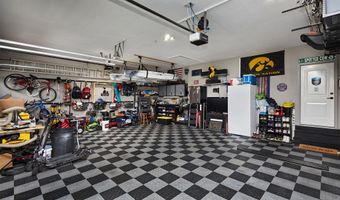 1417 S 11th St, Adel, IA 50003