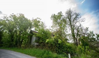 7457 Chase Rd, Albany, OH 45710