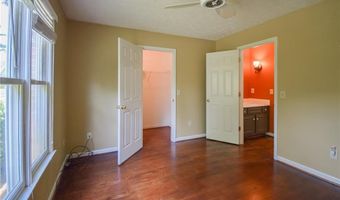 596 HOMEWOOD Dr, Auburn, AL 36830