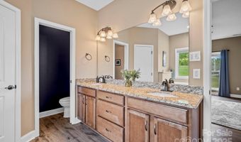 16 Enchanted Oak Ln, Alexander, NC 28701