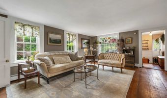 64 N Amherst Rd, Bedford, NH 03110