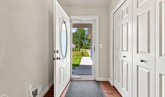 9475 Folkert Rd, Algonac, MI 48001
