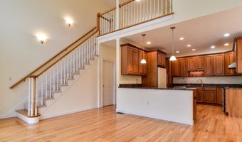 12 Braeburn Ln 12, Ashland, MA 01721