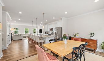 12428 SEA OAKS Ln 4, Berlin, MD 21811