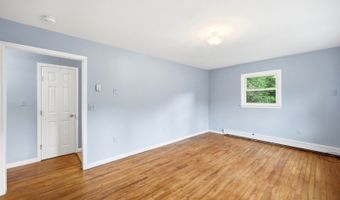 48 E Shore Dr, Alloway, NJ 07462