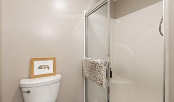 24 Pleasant St, Bangor, ME 04401