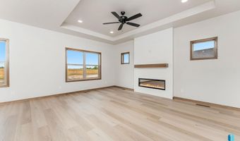 2317 E Brek St, Brandon, SD 57005