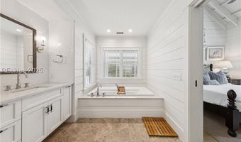 752 Old Moreland Rd, Bluffton, SC 29910