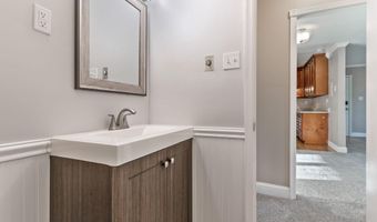 4413 ROMLON St 301, Beltsville, MD 20705