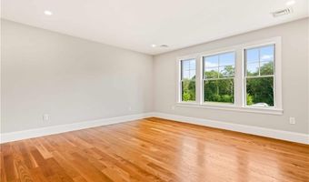 105 Princess Pine Dr, East Greenwich, RI 02818