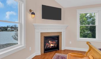 3 Sunset Dr, Asbury Park, NJ 07712