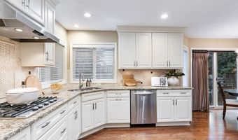 6295 SW TILLAMOOK Pl, Beaverton, OR 97007