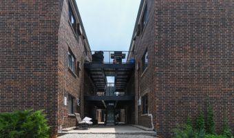 953 N Rohlwing Rd GB, Addison, IL 60101