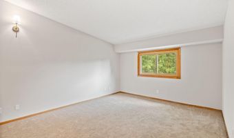 8064 Lower 147th St W, Apple Valley, MN 55124