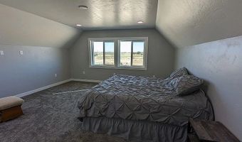 725 Road 6 1/2, Cowley, WY 82420