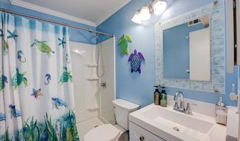 2008 E Ft Macon Rd E14, Atlantic Beach, NC 28512