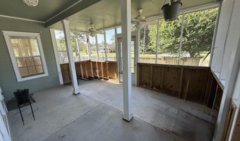 241 Bismark St, Bay St. Louis, MS 39520