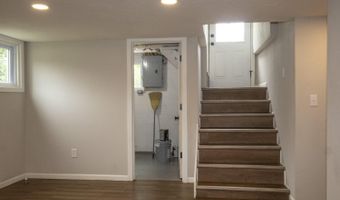 703 Johnson Ave, Ava, MO 65608
