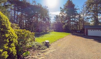 Klamath Ave SE, Bandon, OR 97411