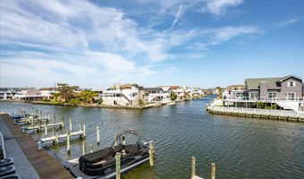 39078 BEACON Dr 18, Fenwick Island, DE 19944