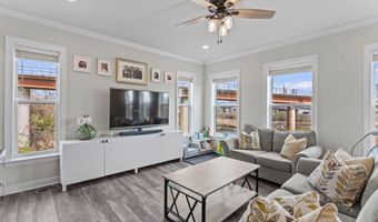 2410 STELLA Pl 2, Alexandria, VA 22303